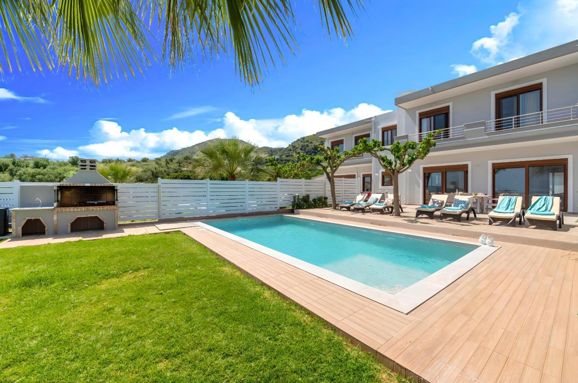Mathés Sunlight Villas Heated Pool מראה חיצוני תמונה