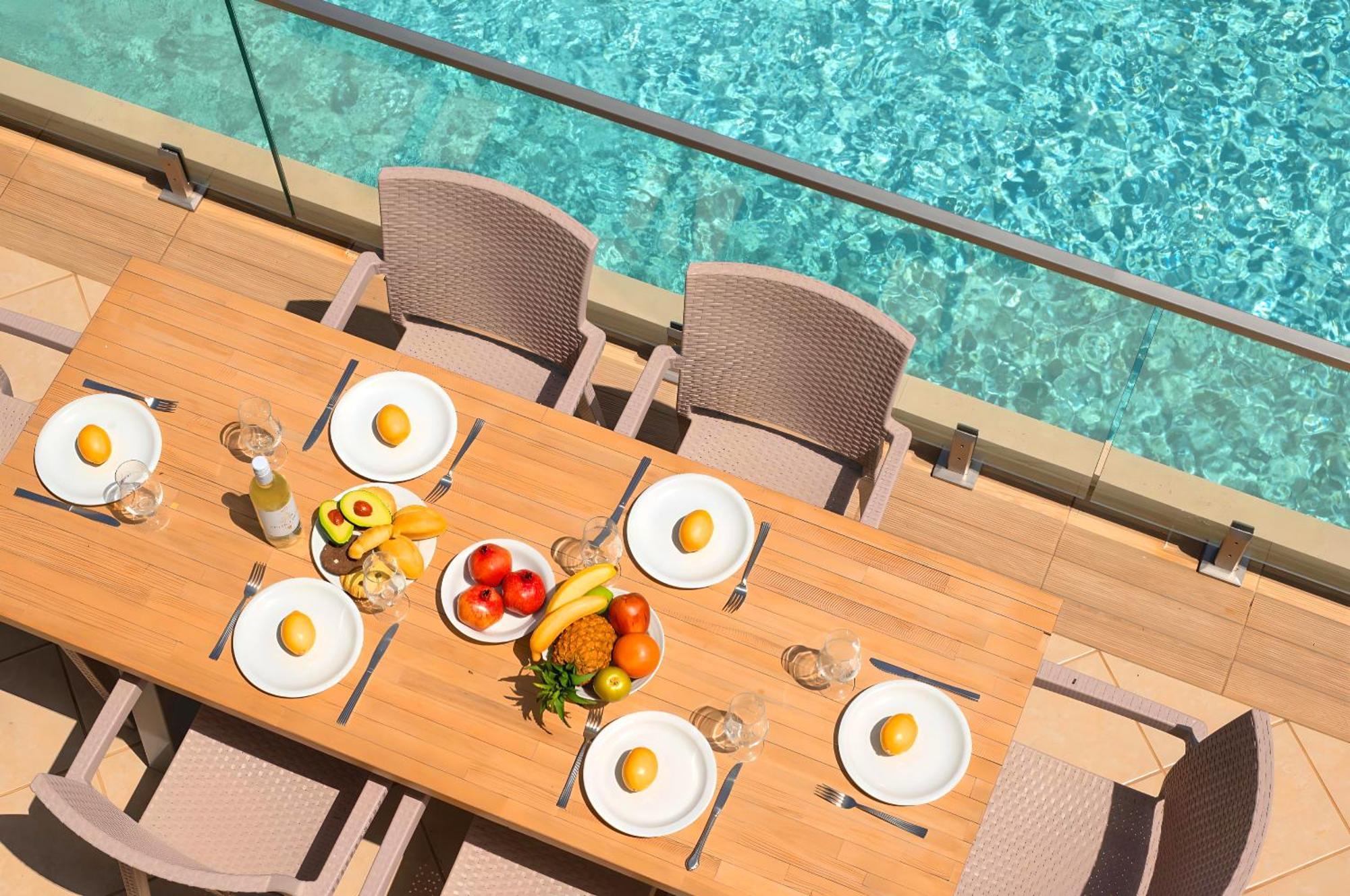 Mathés Sunlight Villas Heated Pool מראה חיצוני תמונה