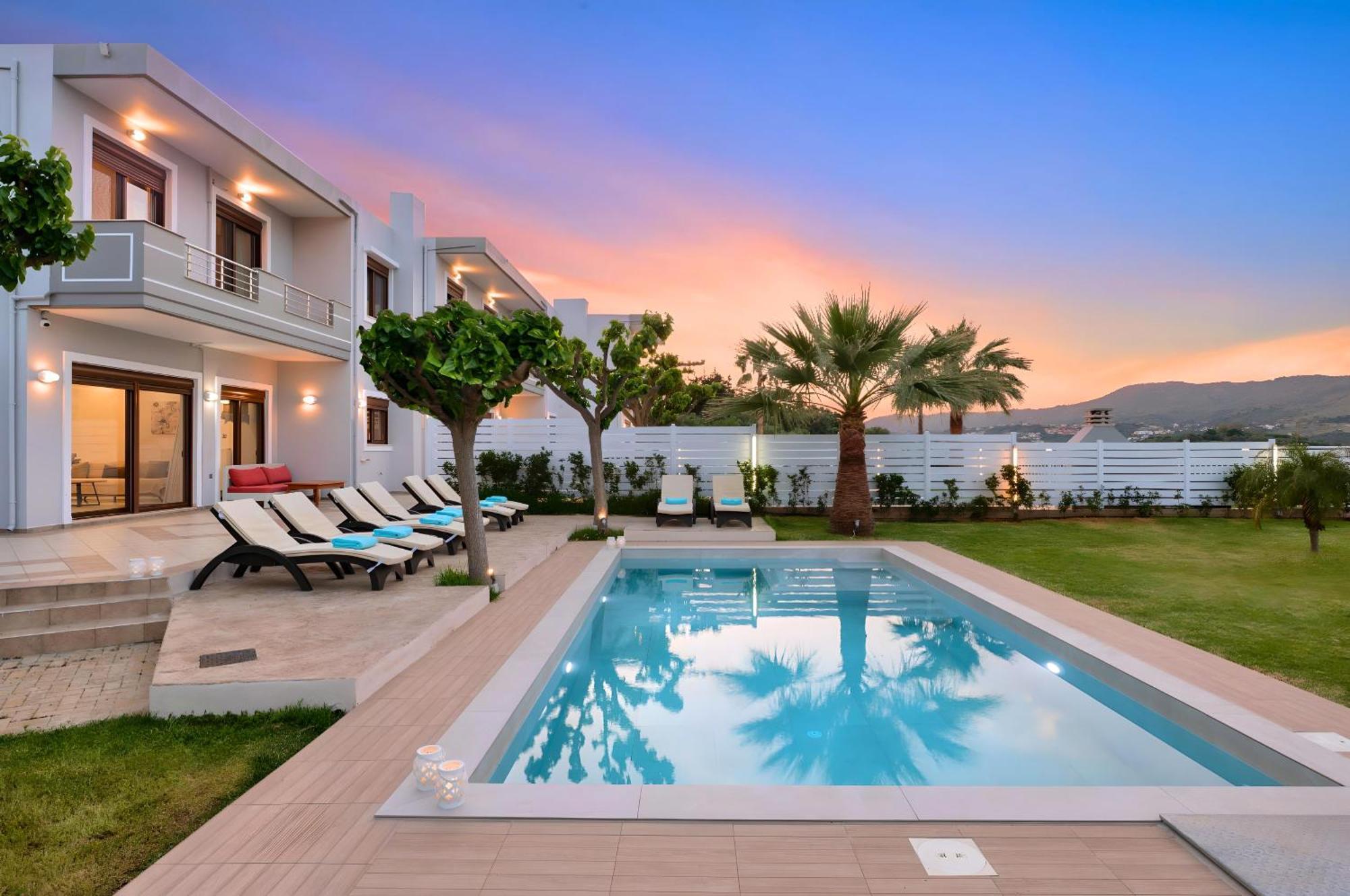 Mathés Sunlight Villas Heated Pool מראה חיצוני תמונה