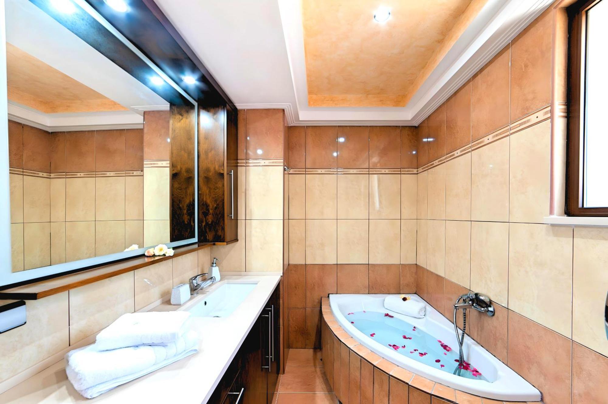 Mathés Sunlight Villas Heated Pool מראה חיצוני תמונה